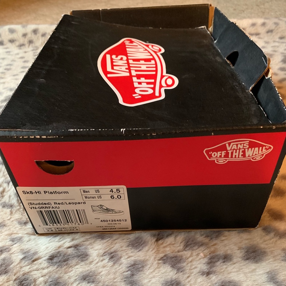 SOLD ON DEPOP 7/11/19 - Picture 5 of 5